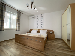 Apartmani Dijana Krk (Otok Krk)