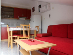 Apartmani Vila Lana Vrsi 