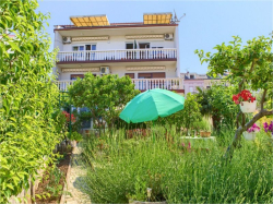 Apartments Villa Vesna - Family house apartments Crikvenica