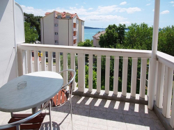 Apartments Pansion Krivic Kastel Gomilica