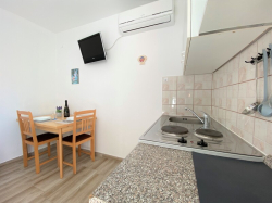 Apartments Dijana Krk (Island Krk)