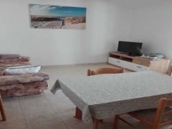 Apartments Stanko Kustici (Island Pag)