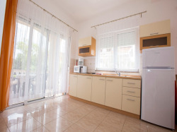 Apartments JULIJA Lopar (Island Rab)