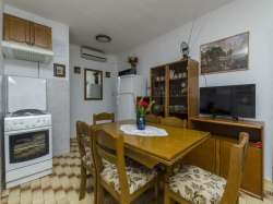 Apartments Marija Milna (Island Brac)