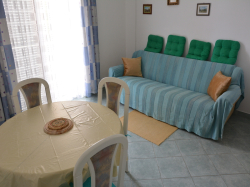 Apartments   Villa  Carrington Novalja (Island Pag)