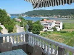 Apartments Gordana Supetarska Draga (Island Rab)