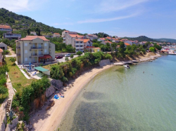 Apartments Vila Fantazija  Tkon (Island Pasman)