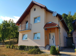 Holiday home Mia Gospic